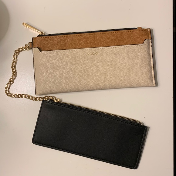 EUC! Aldo 3 piece wristlet! - Picture 5 of 6
